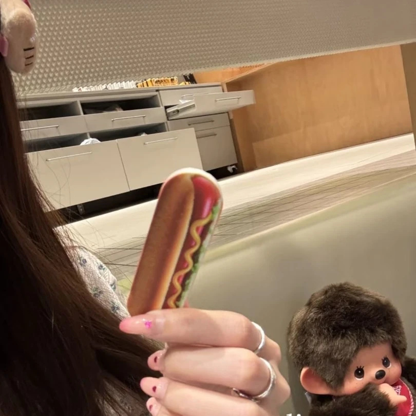 Cute Bandage Hot Dog Push-Pull - огляд і ціна Bandage